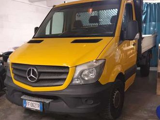 cassonato ribaltabile trilaterale