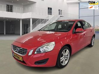 volvo s60 - 1.6 drive kinetic / auto rijd prima /