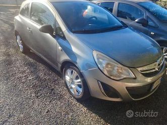 opel corsa gpl cambio automatico