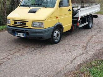 iveco 35 12 classic benne grue