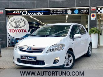 toyota auris 1.8 hibrido advance
