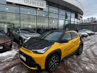 toyota aygo 1,5 gr sport hatchback - hatchback hybridní - benzin