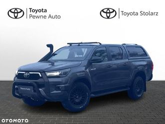 toyota hilux 2.8 d-4d double cab invincible 4x4