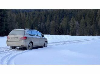 toyota avensis verso 2.0 d-4d linea sol