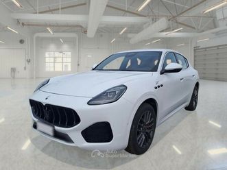 maserati grecale 2.0 300cv mhev gt q4 auto