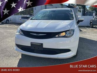 used 2022 chrysler voyager lx