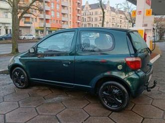 toyota yaris-1.3 vtt-i 3turen reifen m-s t...