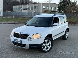 skoda yeti2.0 diesel 110 cavali perfeta di tutto