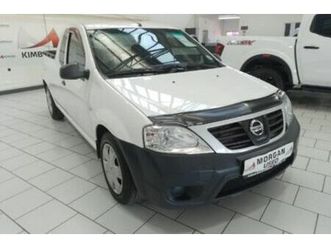 2023 nissan np200 1.6 a/c safety pack