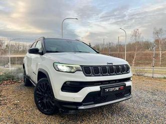 phev 1.3 turbo 4xe 240pk s led/cuir/sieges-ch/acc