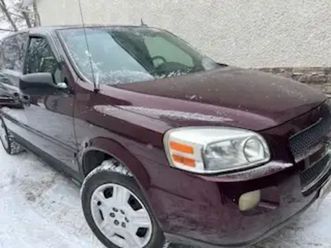 2007 chevrolet uplander ext low mileage