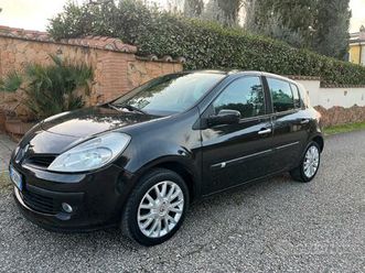 renault clio 1.2 benzina 5 porte - neopatentati