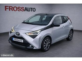 toyota aygo x-play