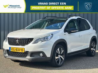 peugeot 2008 1.2 turbo 130pk gt-line i trekhaak 1250kg i glazen dak i navigatie i parkeersensoren i active city brake i leer i