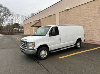 2011 ford e-250 cargo van