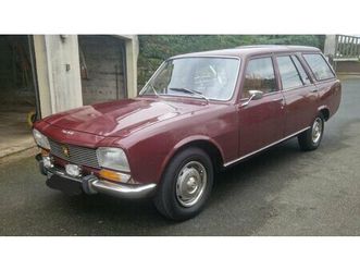 1973 peugeot 504 rouge foncé manuel, 4 vitesses conduite...