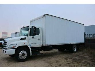 2012 hino 338 w/ lift gate. 33k gvw. 162k miles