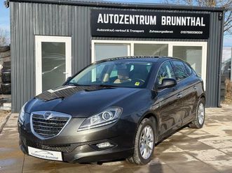 lancia delta gold tüv+service neu/klima/garagenfahrzeug