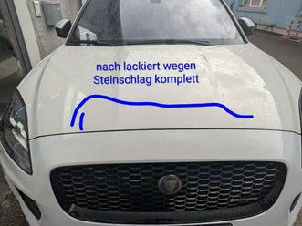 e-pace p200 awd aut. chequered flag