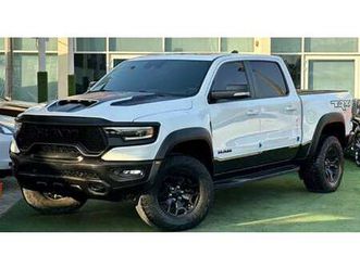 ram 1500 6.2 v8 crew cab trx 702cv at8