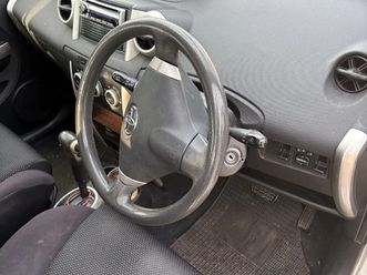 toyota ist 1,3l 2002