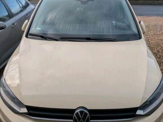 volkswagen vw touran taxi