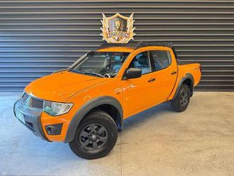 mitsubishi l200 triton savana 3.2 cd tbi dies. mec.