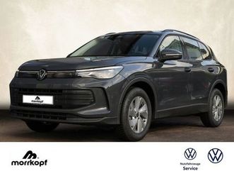 volkswagen tiguan 1.5etsi dsg +navi+ahk+cam+4j gar+