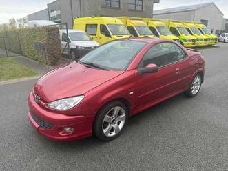 peugeot-2004-206-cabrio-voiture