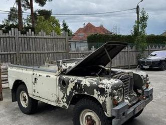 ② land rover series 3 - 88 essence -1975 - ex-armée belge — land rover — 2ememain