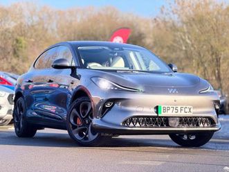 2025 100kwh launch edition suv 5dr electric auto 4wd (751 ps) automatic