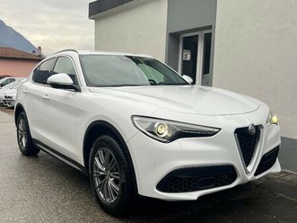stelvio 2.0 executive q4 automatic