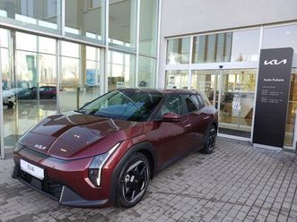 kia ev4 sz1 4x2 earth 150 kw + 81,4 kw