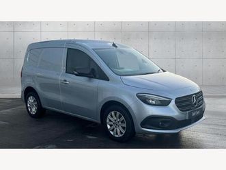 1.5 110 cdi premium l1 euro 6 (start/stop) 5dr