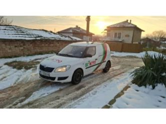 skoda praktik ≫ 2012 • 2 051 eur • id