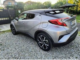 vând toyota c-hr gageni