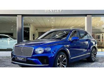 2023 bentley bentayga bleu automatique, 7+ vitesses in it...
