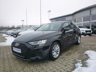 audi a3 limo 30 tdi >aut/navi/sitzheiz/pdc<