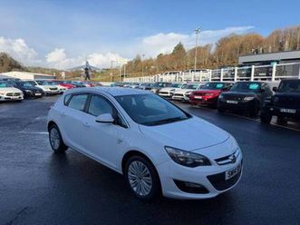 2014 14 vauxhall astra 1.6 16v excite 5dr 115ps petrol manual in white