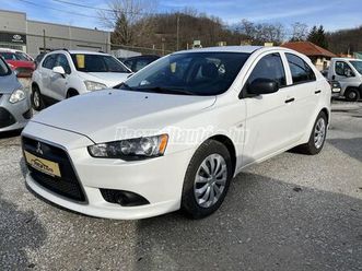 mitsubishi lancer sportback 1.6 intense as&g eu6 +szervizkönyv+115e.km+