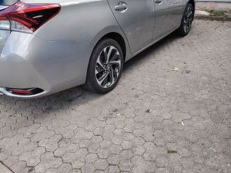 toyota auris touring sports 1,2-l-turbo comfort s/s...