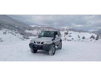 nissan terrano 3.0 154 cv da amatore