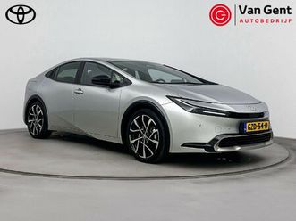 toyota prius 2.0 plug-in executive | navigatie | stoel-/stuurverwarming | 19 inch | dodehoek detectie | digitale binnenspiegel | keyless