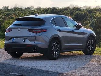 alfa romeo stelvio 2.0 turbo super q4 xenon dab+ spurhalte