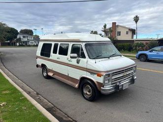 1990 chevy g20 camper/ conversion van