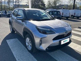 yaris cross yaris cross 1.5 hybrid 5p. e-cvt awd-i adventure