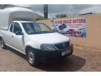 2023 nissan np200 1.6 a/c safety pack