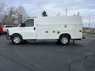 15 chevy express 3500 hd cutaway kuv (33 service records) back up cam!