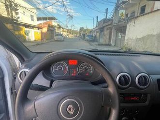 renault logan expression hi-flex 1.6 8v 4p 2011