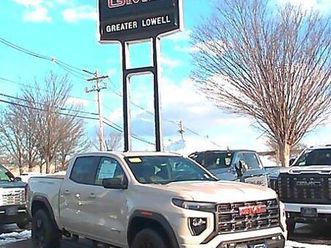 new 2026 gmc canyon at4